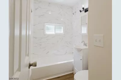 1152 Inwood Pl, Plainfield, NJ 07062 - Photo 7