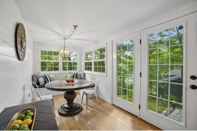 6 Cherry Ln, Caldwell, NJ 07006 - Photo 9