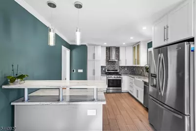 895 Patton St, North Brunswick Township, NJ 08902 - Photo 7