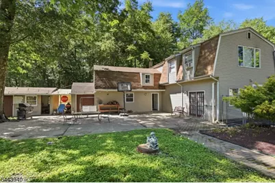 109 Fresh Ponds Rd, South Brunswick Township, NJ 08831 - Photo 27