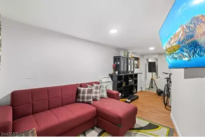 91 Franklin Ave, West Orange Township, NJ 07052 - Photo 11