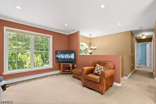 220 Wawayanda Rd, Vernon Twp., NJ 07422 - Photo 5