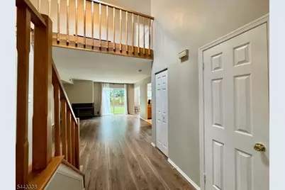 74 Winchester Way, Franklin Township, NJ 08873 - Photo 9