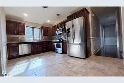 35 Orchard St, Elmwood Park, NJ 07407 - Photo 17
