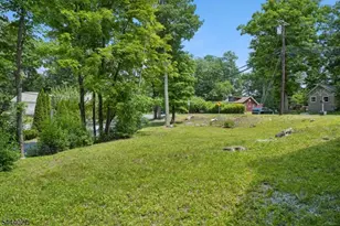 512 Lake Shore Dr, West Milford, NJ 07421 - Photo 31