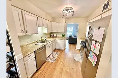 8 Plum Court, Raritan Township, NJ 08822 - Photo 5