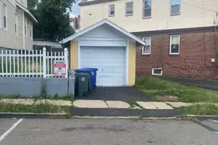 77 Wagner Pl, Irvington, NJ 07111 - Photo 9