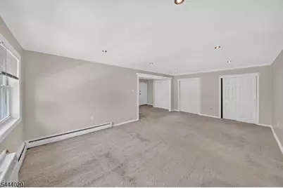 42-8 Woodedge Ave #8, Edison Twp., NJ 08817 - Photo 9