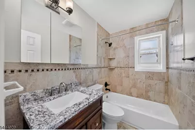 42-8 Woodedge Ave #8, Edison Twp., NJ 08817 - Photo 11