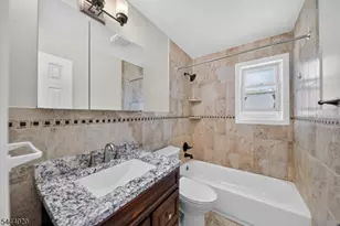 42-8 Woodedge Ave, Edison Twp., NJ 08817 - Photo 11