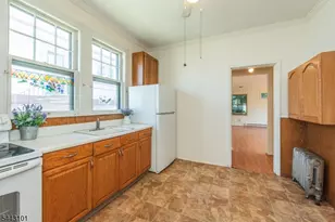 33 Butler St, Clifton, NJ 07011 - Photo 7