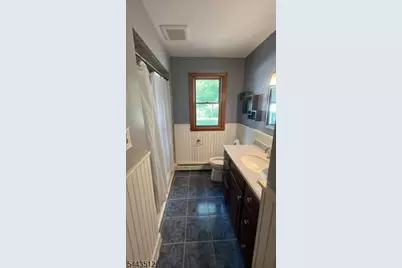 74 Roosevelt St, Pequannock Township, NJ 07440 - Photo 11