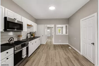 362 Firth St, Phillipsburg, NJ 08865 - Photo 13