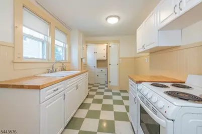 38 Linden Ave, Stanhope, NJ 07874 - Photo 3