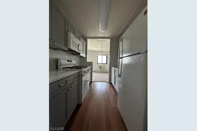 873 Main St #A, Hackensack, NJ 07601 - Photo 9