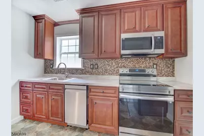 60 Montague Place #2, Montclair, NJ 07042 - Photo 11