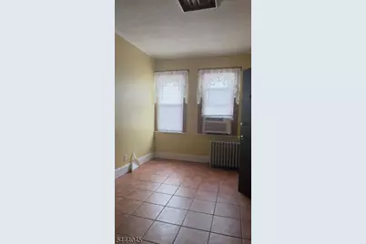 806 Roselle St, Linden, NJ 07036 - Photo 5