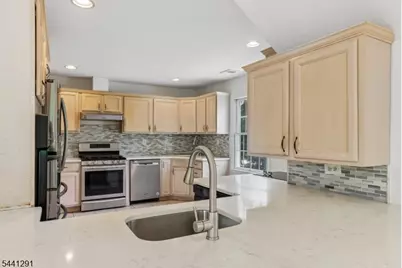 48 W Hanover Ave, Randolph Township, NJ 07869 - Photo 15