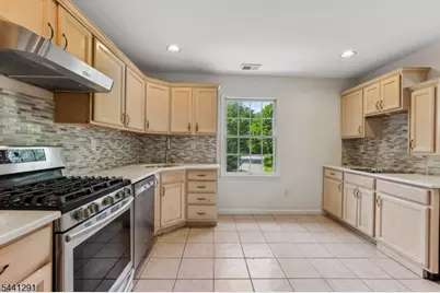 48 W Hanover Ave, Randolph Township, NJ 07869 - Photo 17