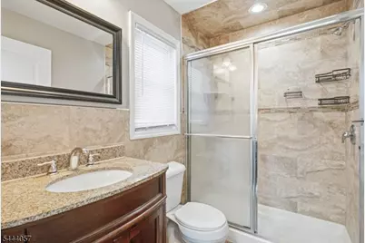 19 Komorn St, Newark, NJ 07105 - Photo 23