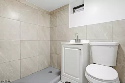 19 Komorn St, Newark, NJ 07105 - Photo 29