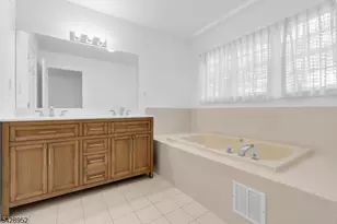 4 Leigh Rd, Hillsborough Township, NJ 08844 - Photo 23