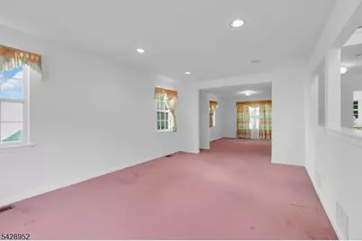 4 Leigh Rd, Hillsborough Township, NJ 08844 - Photo 7