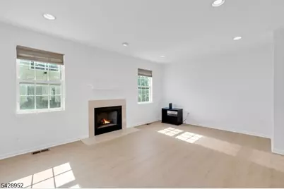 4 Leigh Rd, Hillsborough Township, NJ 08844 - Photo 19