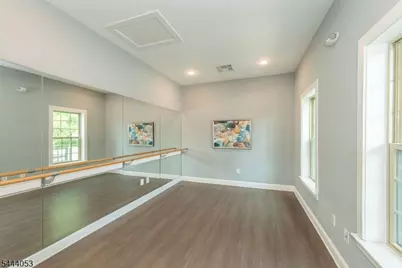 11 Albert Ct, Randolph Township, NJ 07869 - Photo 5