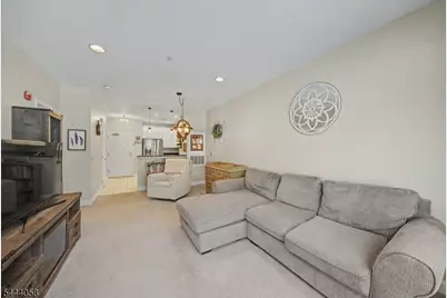 7319 Coventry Ct, Riverdale, NJ 07457 - Photo 5