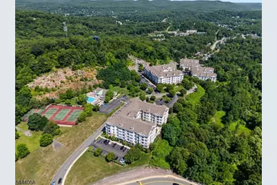 7319 Coventry Ct, Riverdale, NJ 07457 - Photo 17