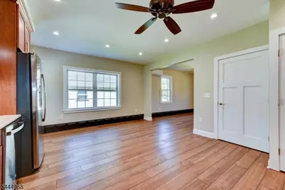 118 Bartine St, Somerville, NJ 08876 - Photo 7