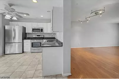 66 Terhune Ave #2, Lodi, NJ 07644 - Photo 11