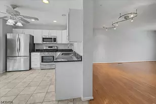 66 Terhune Ave, Lodi, NJ 07644 - Photo 11