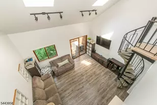 2 Steamboat Dr, Vernon, NJ 07462 - Photo 21
