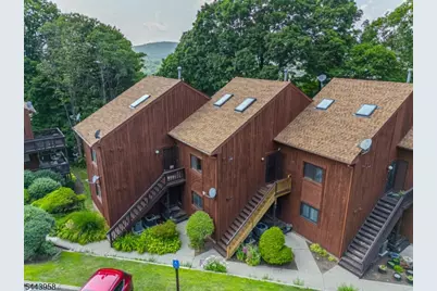 2 Steamboat Dr, Vernon, NJ 07462 - Photo 25