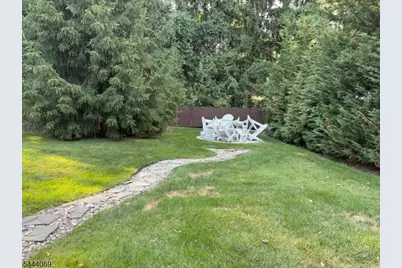 7 Jefferson Ave, Millburn, NJ 07078 - Photo 3
