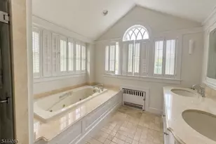 7 Jefferson Ave, Millburn, NJ 07078 - Photo 13