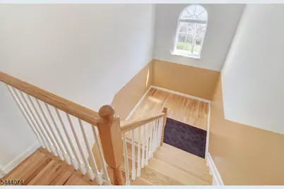 627 Hunterdon St, Newark, NJ 07108 - Photo 3