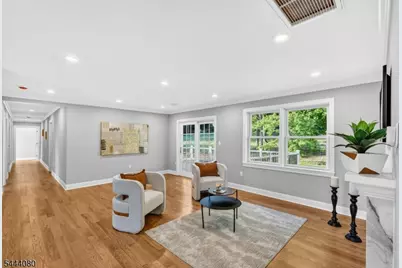 1395A Washington Valley Rd, Bridgewater, NJ 08807 - Photo 17