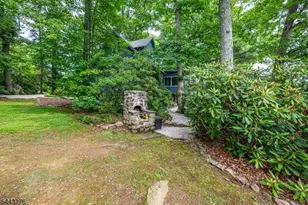 2064 Lakeside Dr, Vernon, NJ 07422 - Photo 29