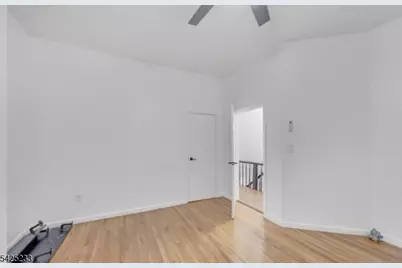 13 2nd Ave, Newark, NJ 07104 - Photo 21