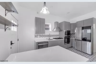13 2nd Ave, Newark, NJ 07104 - Photo 7