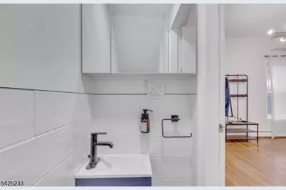 13 2nd Ave, Newark, NJ 07104 - Photo 11