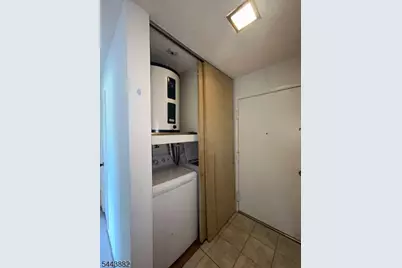 278 Crosse Dr #2H, Monroe Township, NJ 08831 - Photo 17
