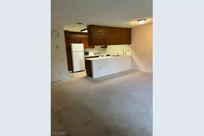 278 Crosse Dr #2H, Monroe Township, NJ 08831 - Photo 5