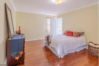 668 Lincoln Ave, Orange, NJ 07050 - Photo 15