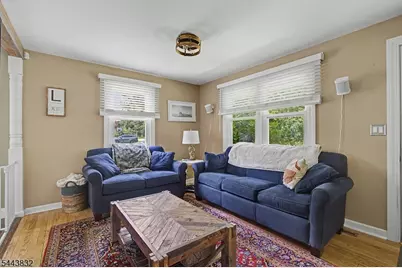 26 Mount Arlington Rd, Roxbury Township, NJ 07852 - Photo 9