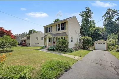 26 Mount Arlington Rd, Roxbury Township, NJ 07852 - Photo 3
