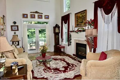 7 Dickerson Ct, Chester, NJ 07930 - Photo 9
